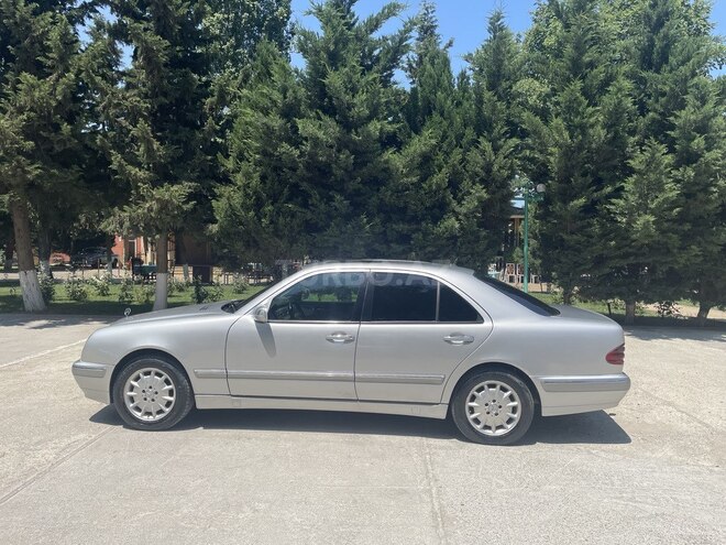 Mercedes E 220 d 2000, 437,500 km - 2.2 l - Bakı