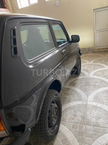 LADA (VAZ) Niva-5