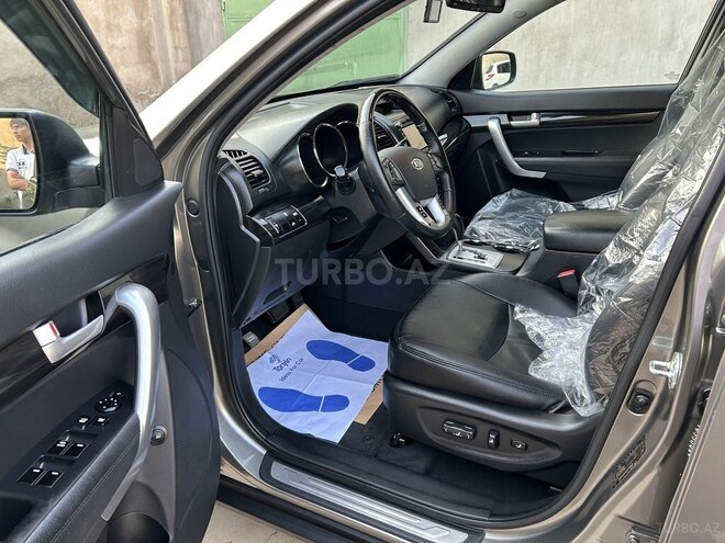 Kia Sorento 2010, 260,000 km - 2.0 l - Bakı