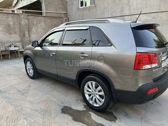 Kia Sorento 2010, 260,000 km - 2.0 l - Bakı