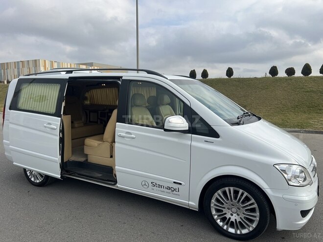 Mercedes Viano 2013, 104,500 km - 2.2 л - Bakı