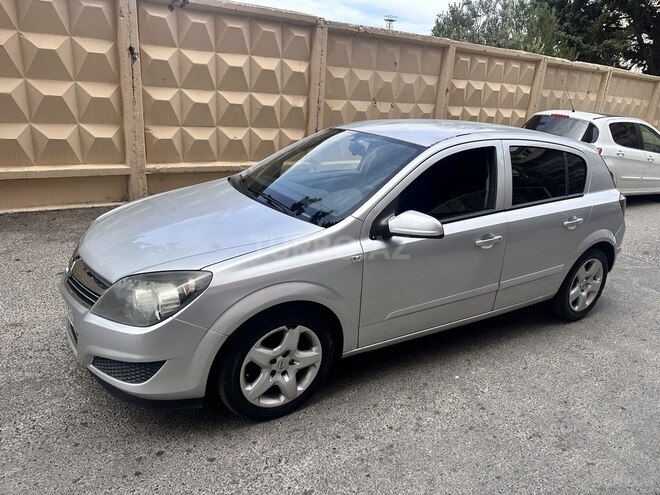 Opel Astra 2006, 270,000 km - 1.3 l - Bakı