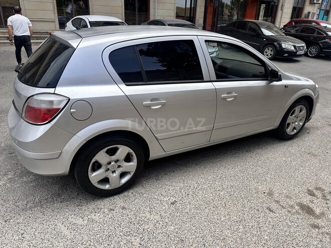 Opel Astra 2006, 270,000 km - 1.3 l - Bakı