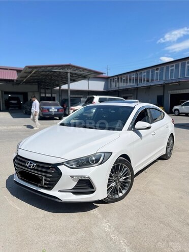 Hyundai Avante 2016, 180,000 km - 1.6 l - Bakı