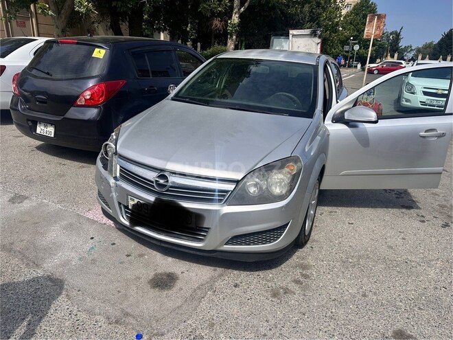 Opel Astra 2006, 270,000 km - 1.3 l - Bakı