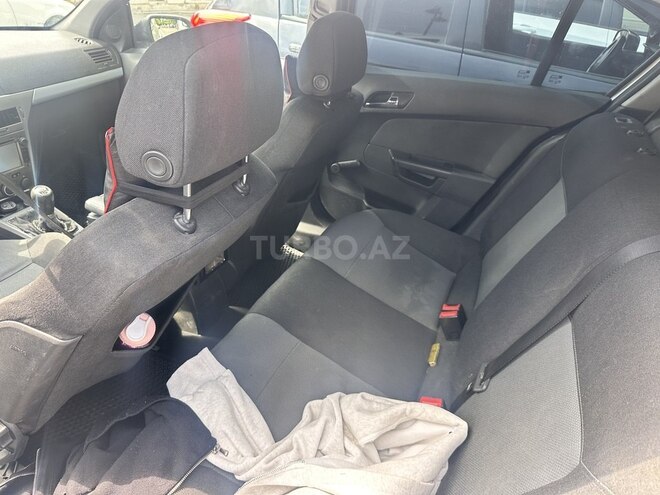 Opel Astra 2006, 270,000 km - 1.3 l - Bakı