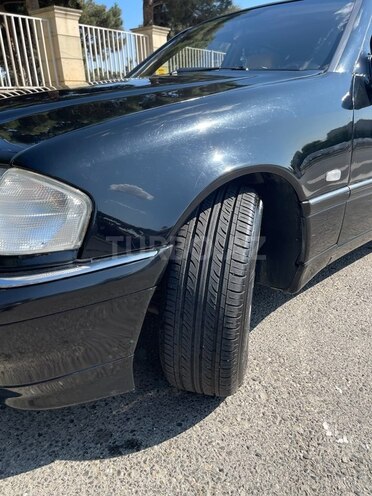 Mercedes C 240 1999, 355,000 km - 2.4 l - Bakı
