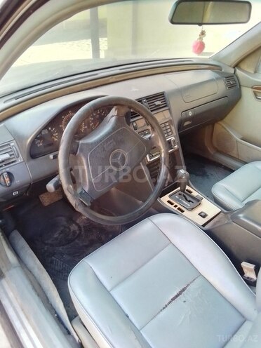 Mercedes C 220 1995, 350,000 km - 2.2 л - Bakı