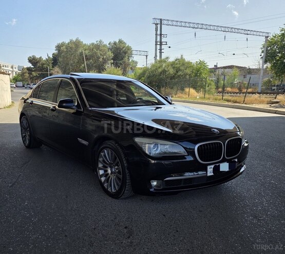 BMW 750 2011, 176,500 km - 4.4 l - Bakı