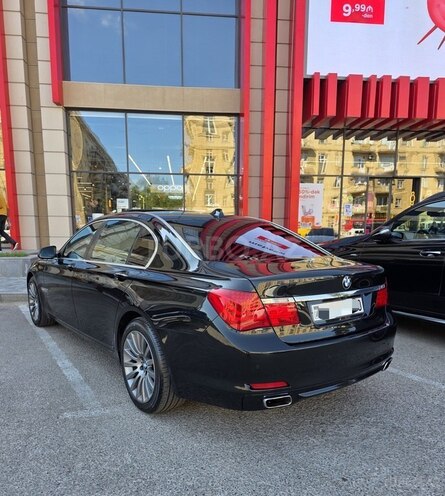 BMW 750 2011, 176,500 km - 4.4 l - Bakı