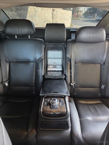 BMW 750 2011, 176,500 km - 4.4 l - Bakı