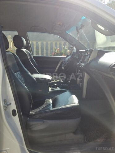Toyota Land Cruiser Prado 2012, 69,300 km - 2.7 l - Bakı