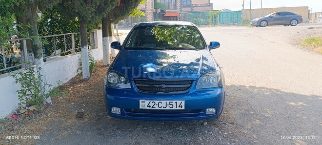 Chevrolet Lacetti-1