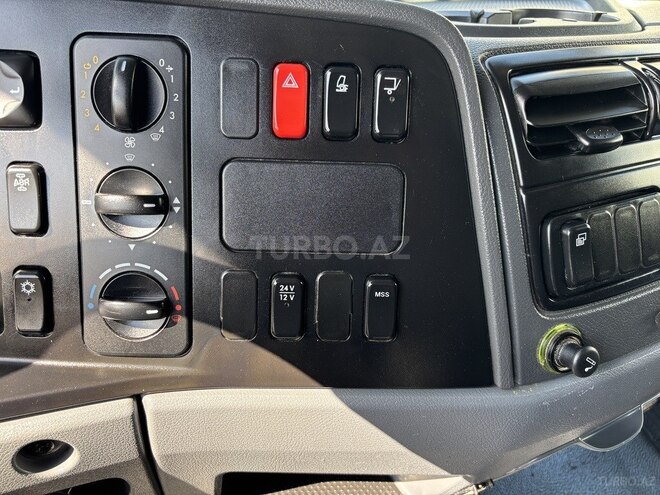 Mercedes Atego 818 2010, 307,443 km - 4.3 л - Bakı
