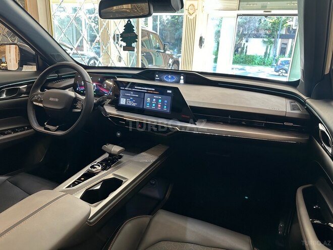 Changan Oshan Z6-11