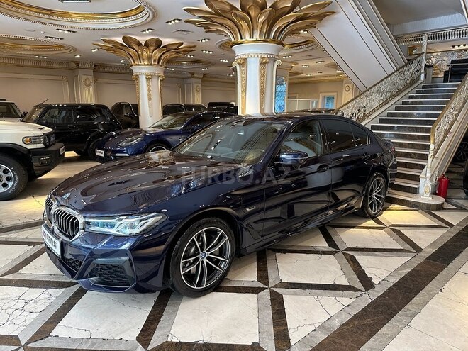 BMW 530e-3