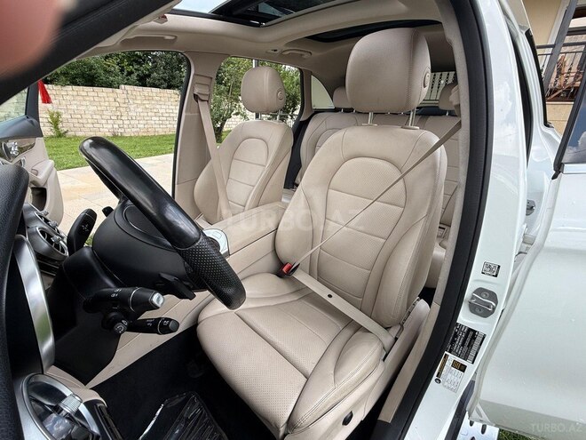 Mercedes GLC 300 4MATIC 2016, 197,000 km - 2.0 l - Bakı