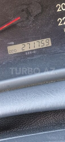 Toyota Corolla 2006, 272,000 km - 1.4 l - Bakı