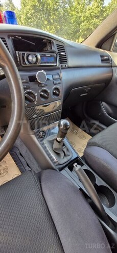 Toyota Corolla 2006, 272,000 km - 1.4 l - Bakı