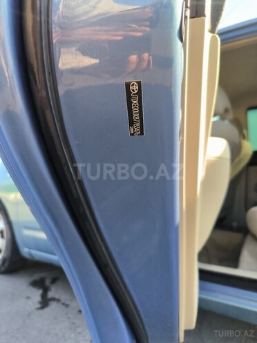 Toyota Prius-9