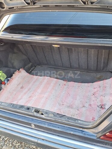 Mercedes E 280 1993, 300,000 km - 2.8 l - Bakı