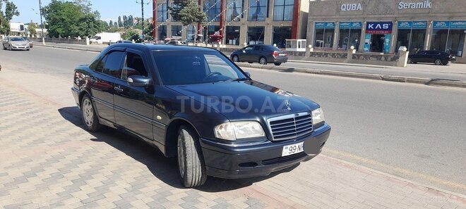 Mercedes C 220 d 1998, 589,956 km - 2.2 l - Quba