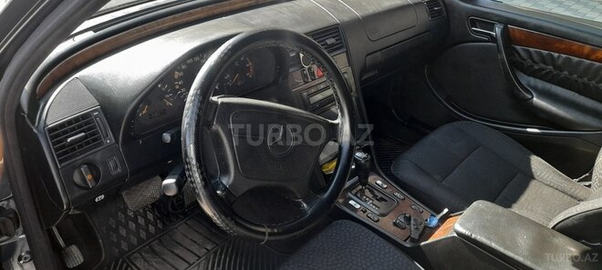 Mercedes C 220 d 1998, 589,956 km - 2.2 l - Quba
