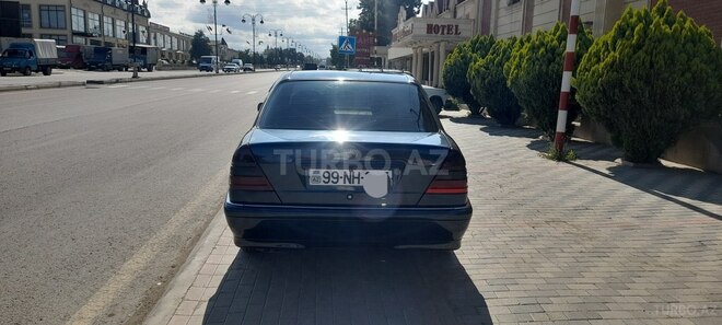 Mercedes C 220 d 1998, 589,956 km - 2.2 l - Quba