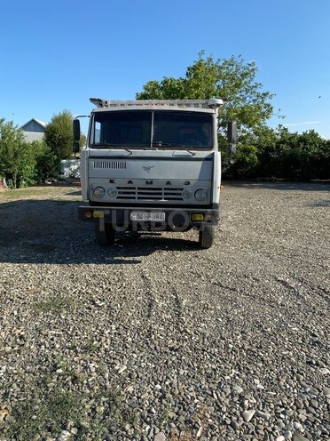 KamAz 53229 1991, 585,555 km - 11.0 l - Ağcabədi