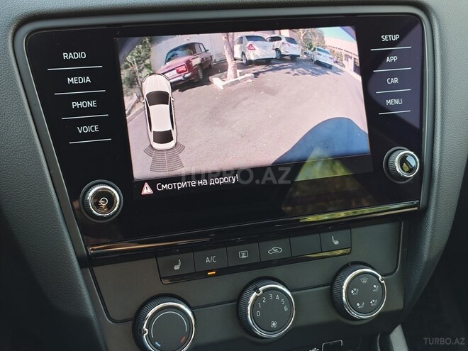 Skoda Octavia 2019, 205,000 km - 1.4 l - Bakı