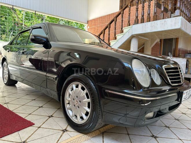 Mercedes E 200 2000, 228,850 km - 2.0 l - Gəncə