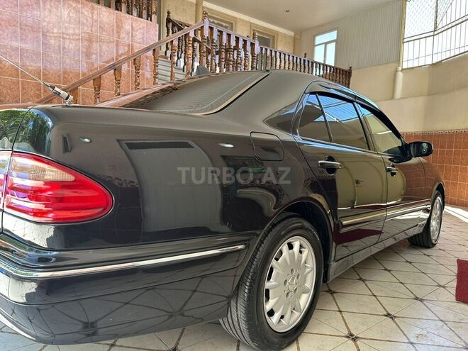 Mercedes E 200 2000, 228,850 km - 2.0 l - Gəncə