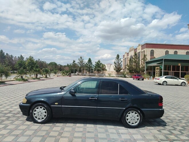 Mercedes C 180 1997, 213,319 km - 1.8 л - Şirvan