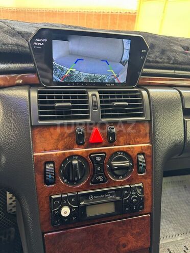 Mercedes E 200 2000, 228,850 km - 2.0 l - Gəncə