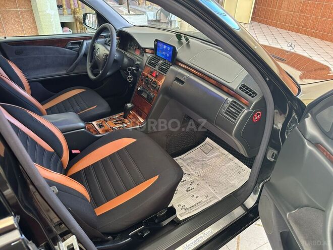 Mercedes E 200 2000, 228,850 km - 2.0 l - Gəncə