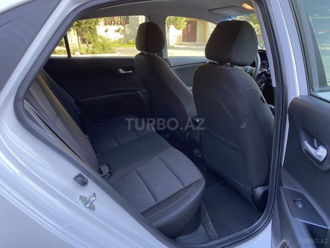 Kia Rio 2018, 90,527 km - 1.6 l - Bakı