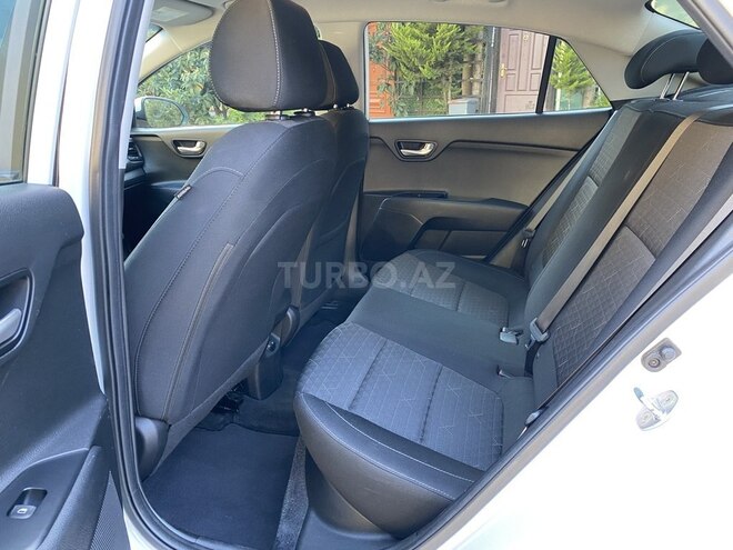 Kia Rio 2018, 90,527 km - 1.6 l - Bakı