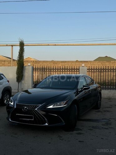 Lexus ES 300h 2023, 947 km - 2.5 l - Bakı