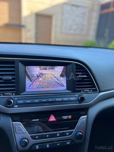 Hyundai Elantra 2017, 124,000 km - 2.0 l - Bakı