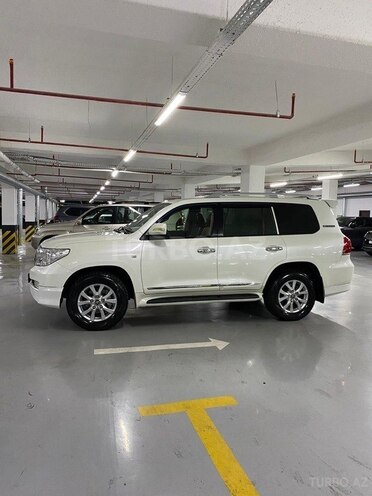 Toyota Land Cruiser 2011, 77,000 km - 4.0 l - Bakı