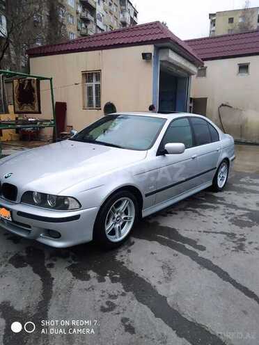 BMW 525 2002, 300,000 km - 2.5 l - Bakı