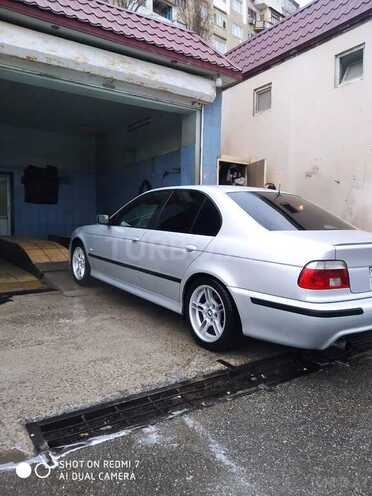 BMW 525 2002, 300,000 km - 2.5 l - Bakı