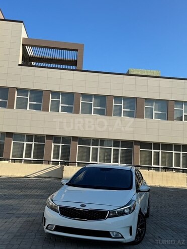 Kia Forte 2017, 179,000 km - 2.0 l - Bakı