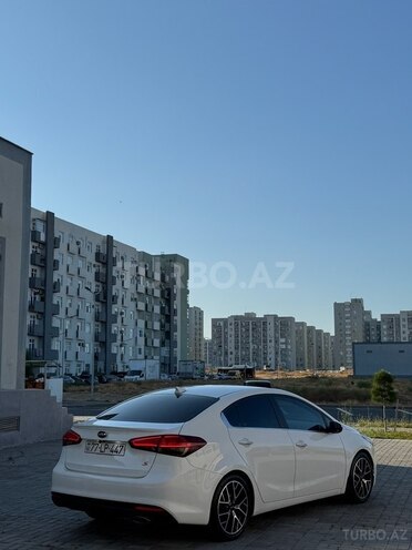 Kia Forte 2017, 179,000 km - 2.0 l - Bakı