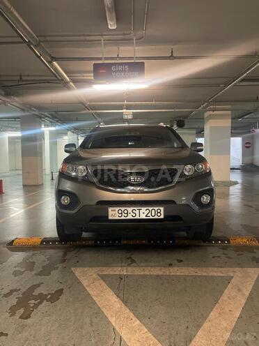 Kia Sorento-1