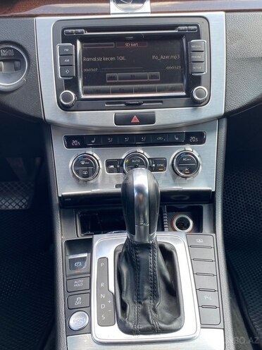 Volkswagen Passat 2011, 344,000 km - 2.0 l - Bakı