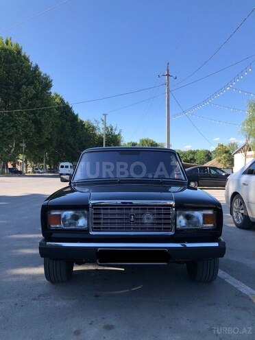 LADA (VAZ) 2107-2