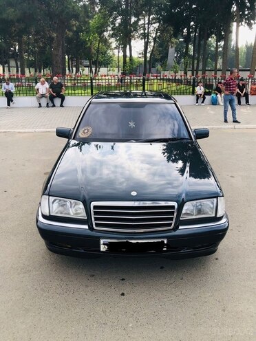 Mercedes C 240 1997, 258,963 km - 2.4 л - Cəlilabad