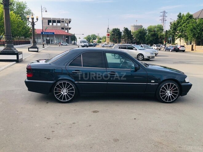 Mercedes C 240 1997, 258,963 km - 2.4 л - Cəlilabad
