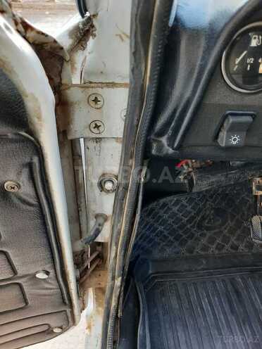 LADA (VAZ) 2106 2000, 79,000 km - 1.6 л - Salyan